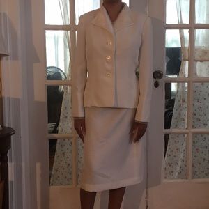 All white skirt suit (2pc)